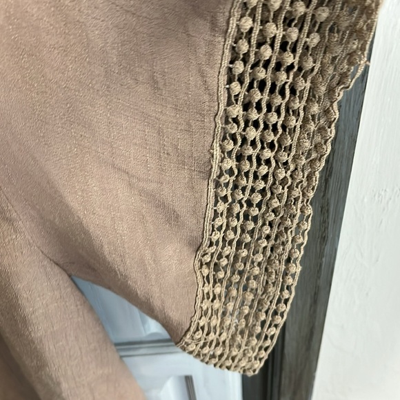 Top-blouse - Picture 4 of 6